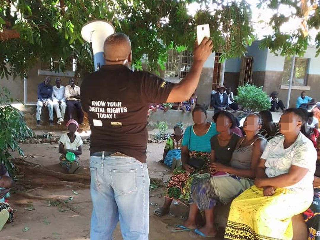 One of the team leaders of Development Three Sixty opening up
discussion around misinformation and digital rights at the Ngwenya Community
in Livingstone